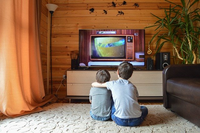 Qué televisor puedo llevar a Cuba para mi familia? - Agencia de Viajes Cuba  Tulike