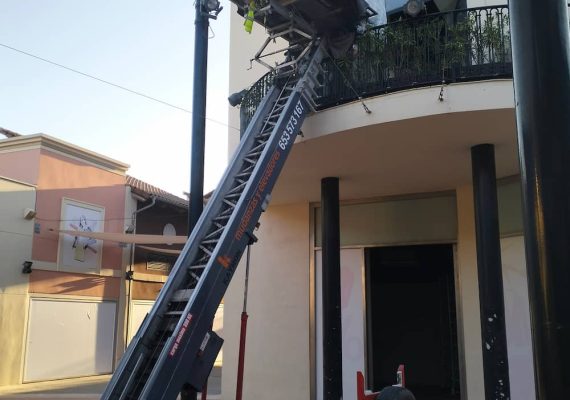 Cuánto cuesta una mudanza con elevador: precios desglosados y factores